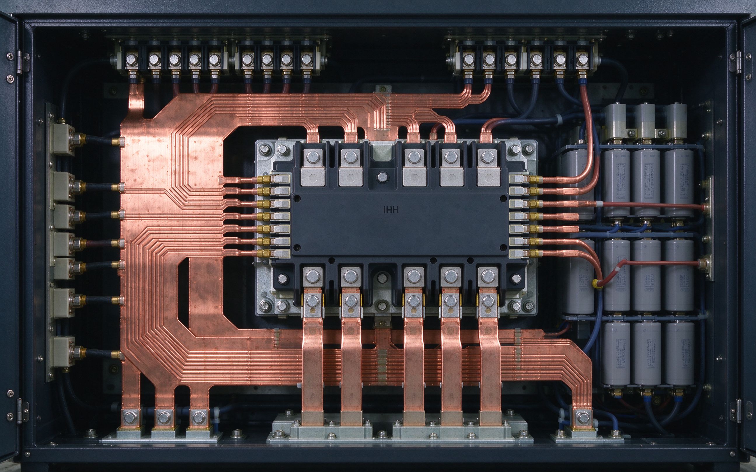 Inverters & UPS application scene