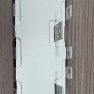 Laminated busbar for EV inverter with multiple blade terminals